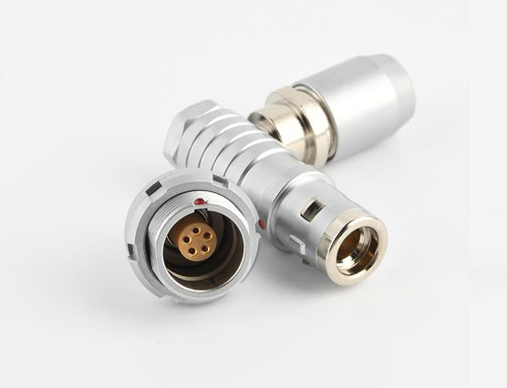 什么是推拉自鎖連接器？
