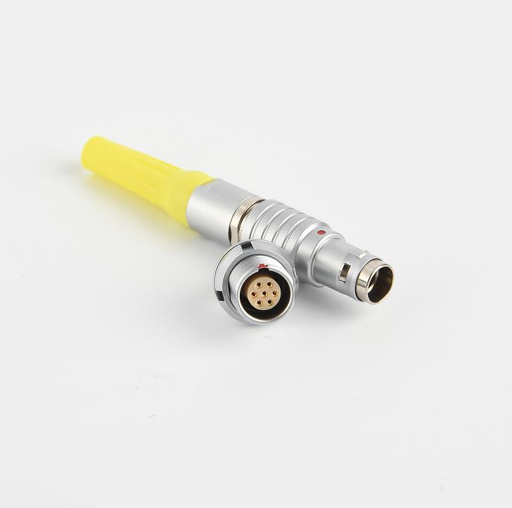 如何正確安裝和使用信號(hào)防水連接器？